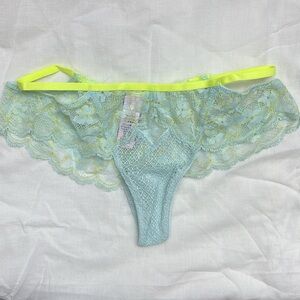 Victoria's Secret Dream Angels Lacey Thong